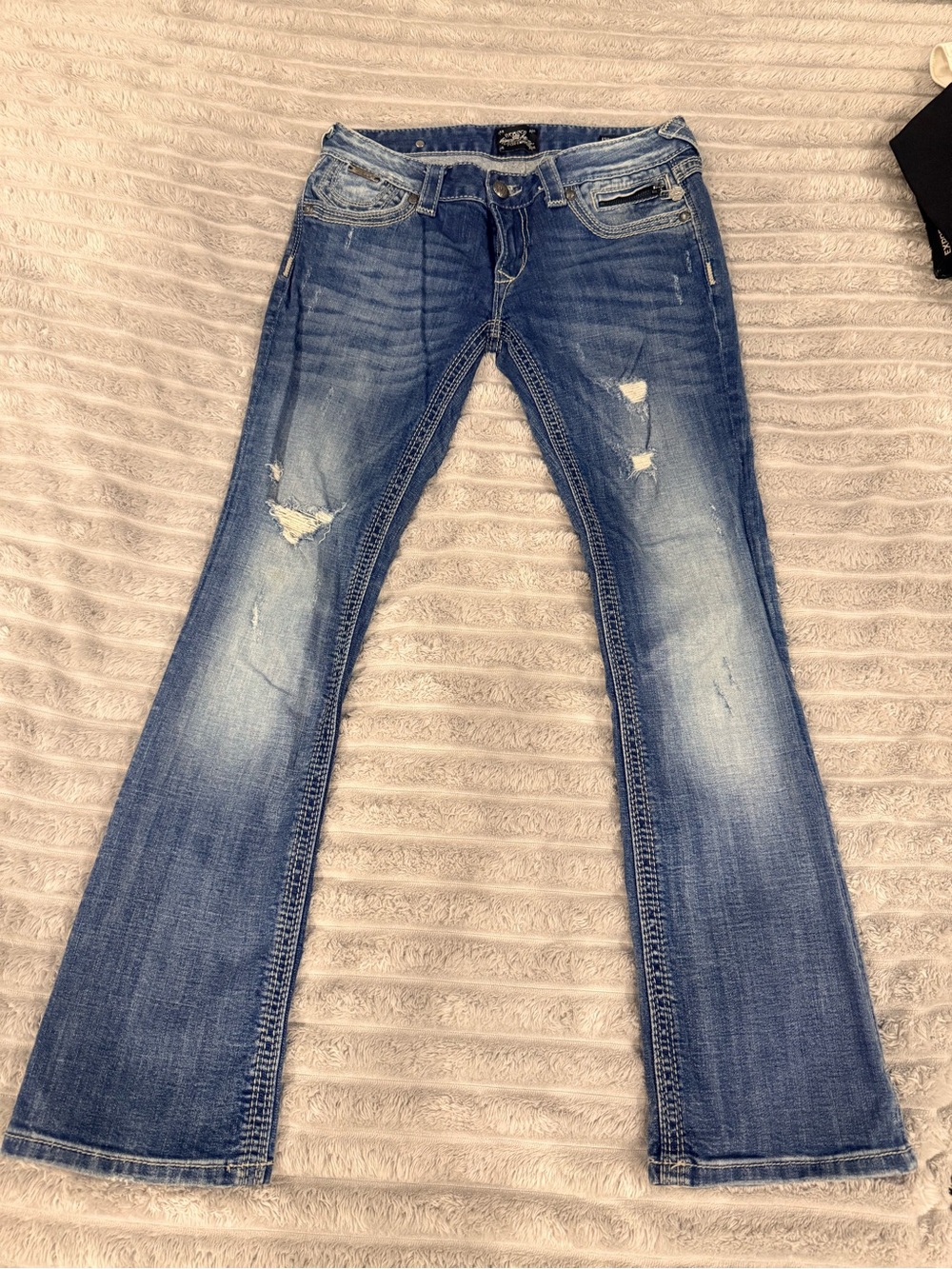 Women's Rerock Distressed Blue Bootcut Jeans NWOT